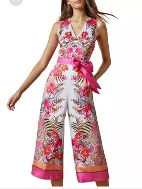 Ted Baker London White Floral V-Neck Cropped Jumpsuit